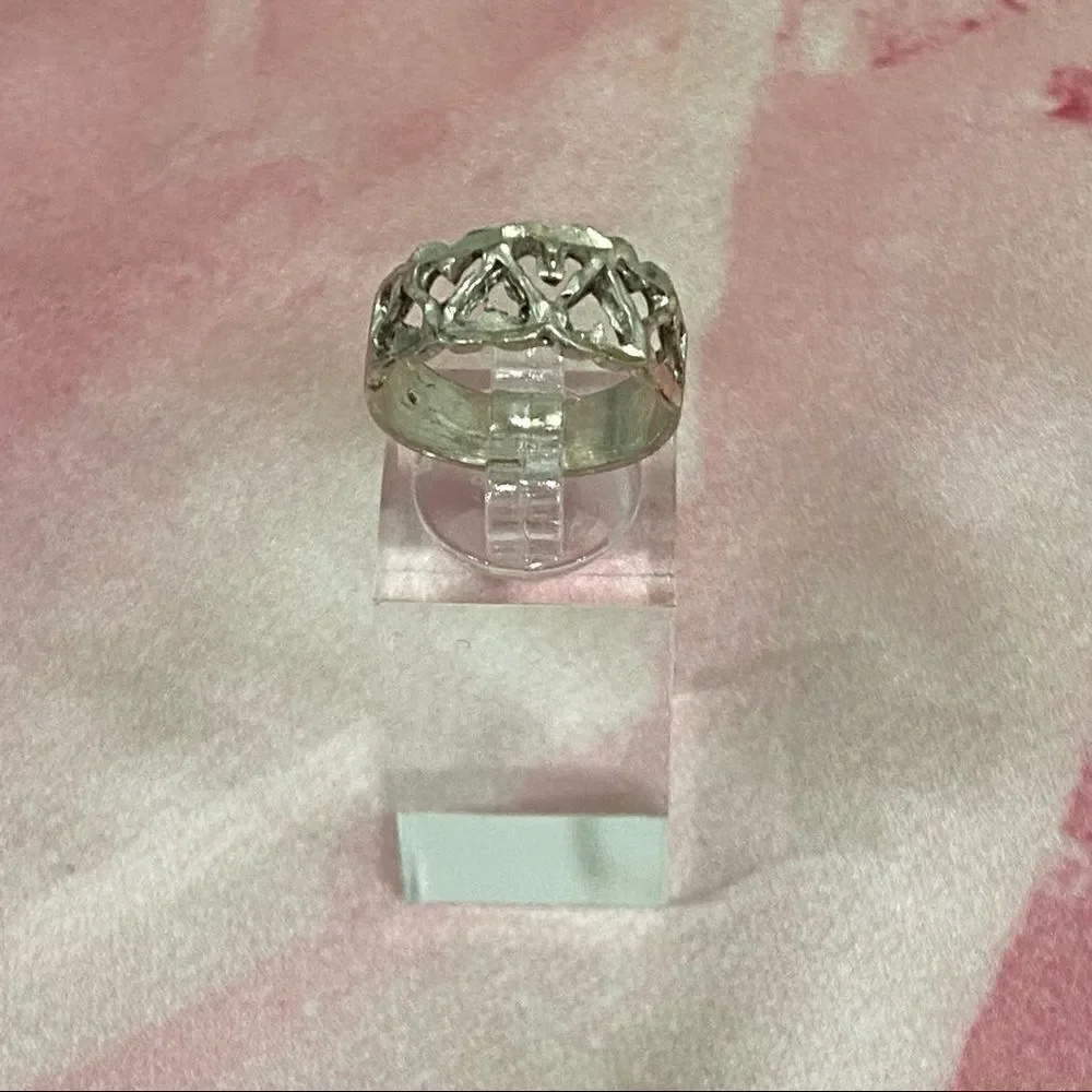 VINTAGE Silver Heart Handmade Die Cut Ring